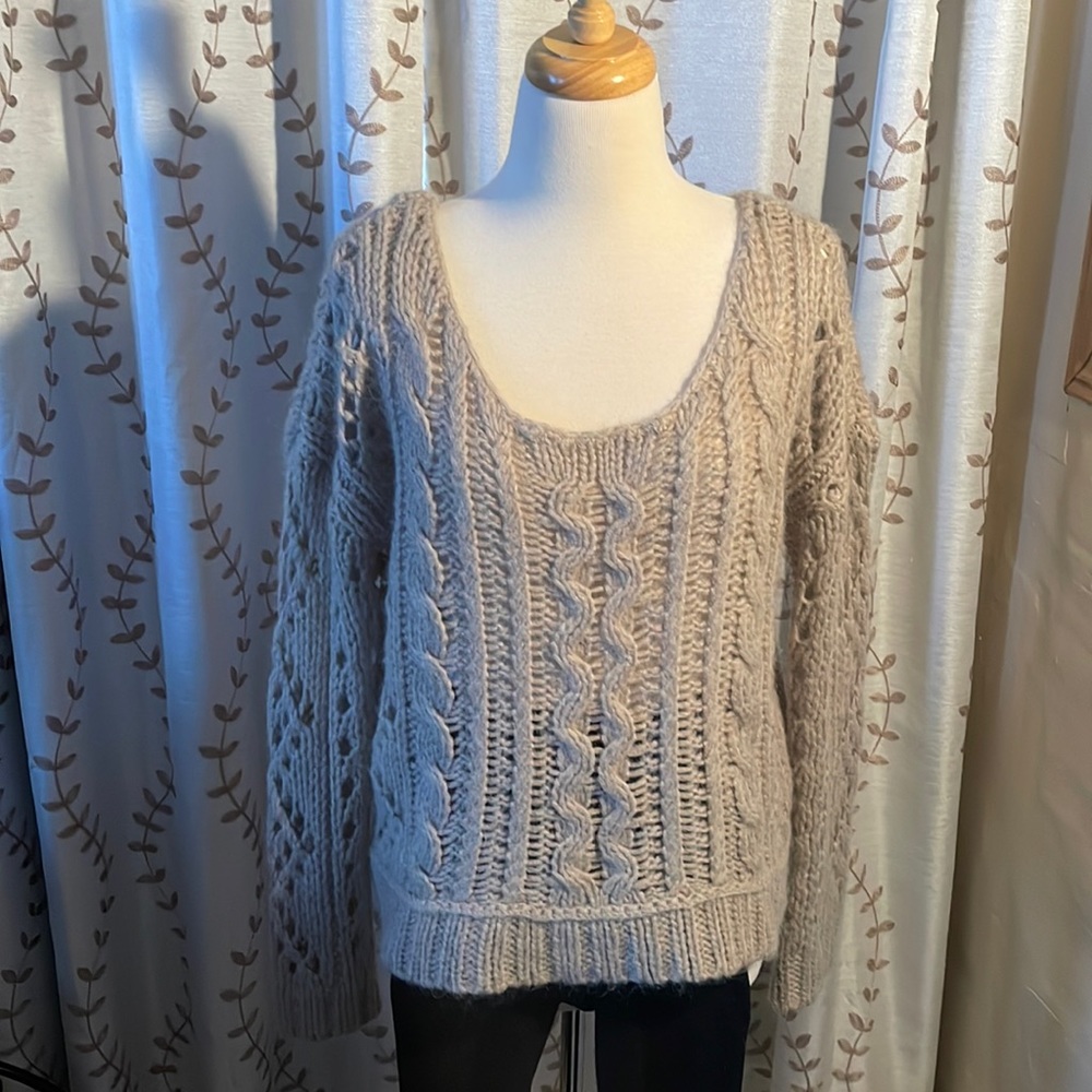 Free people, long sleeves size medium 40%acrylic 30%nylon